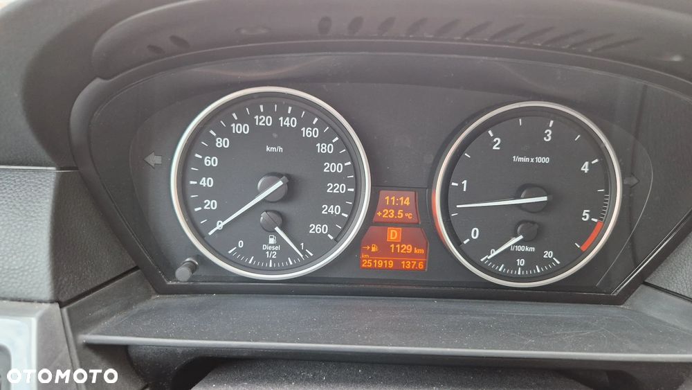 BMW Seria 5 525d - 3
