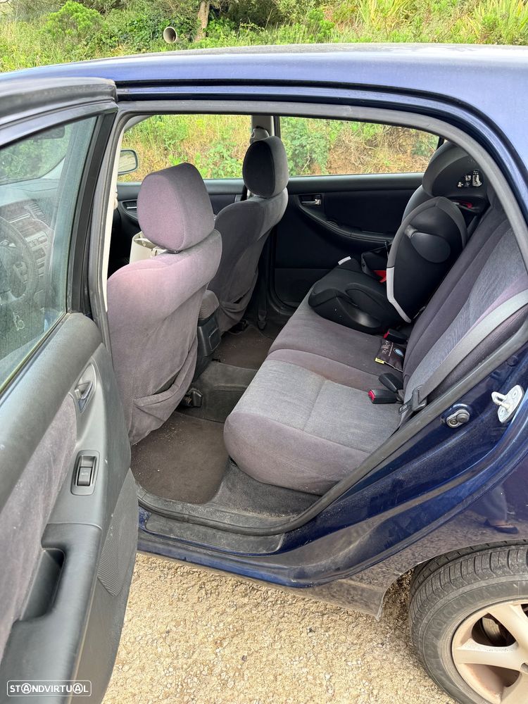 Toyota Corolla 2.0 D-4D Sol - 5