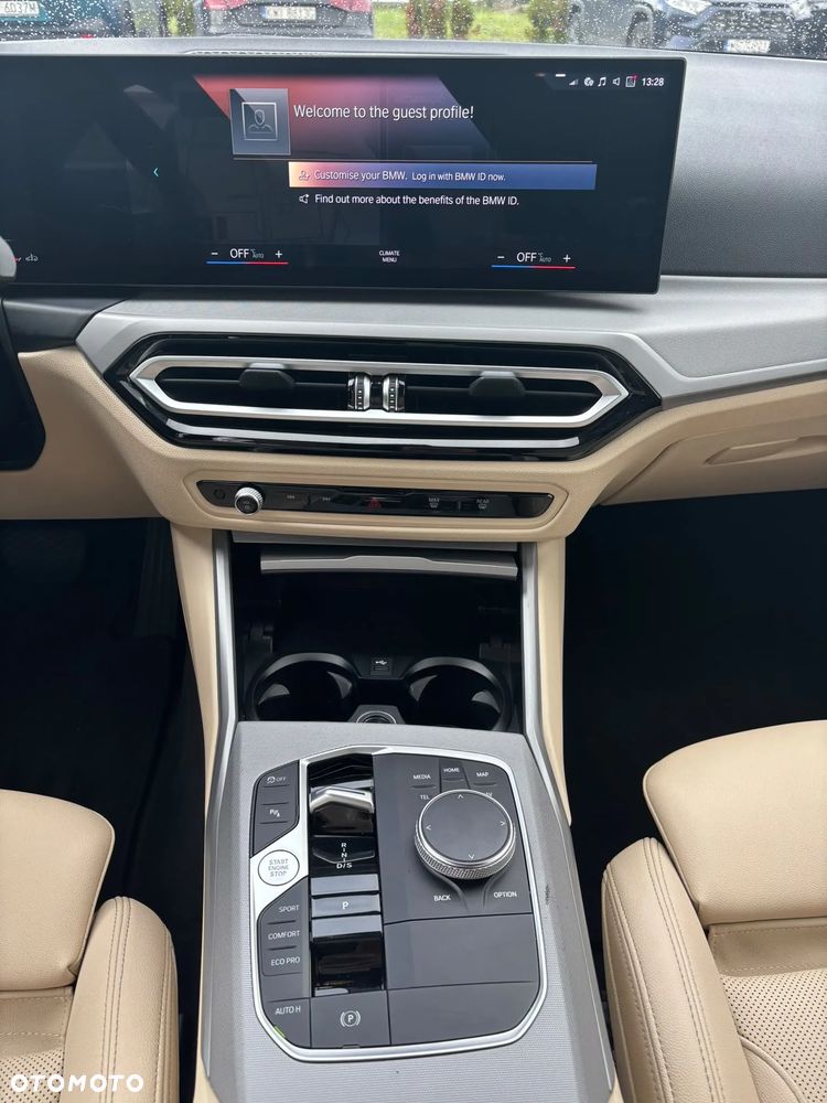 BMW Seria 3 2023 photo 3