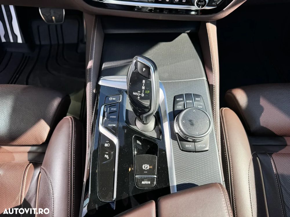 BMW Seria 5 545e xDrive AT PHEV - 21