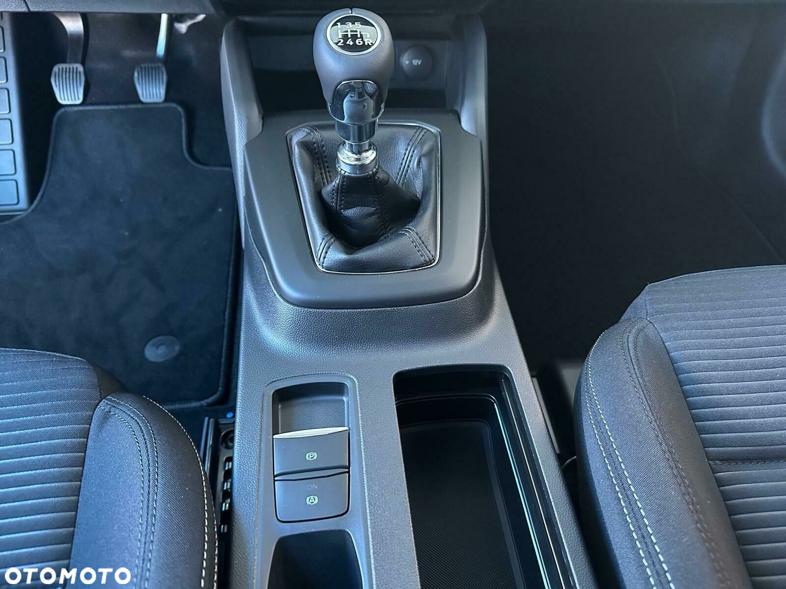 Ford Focus - 23