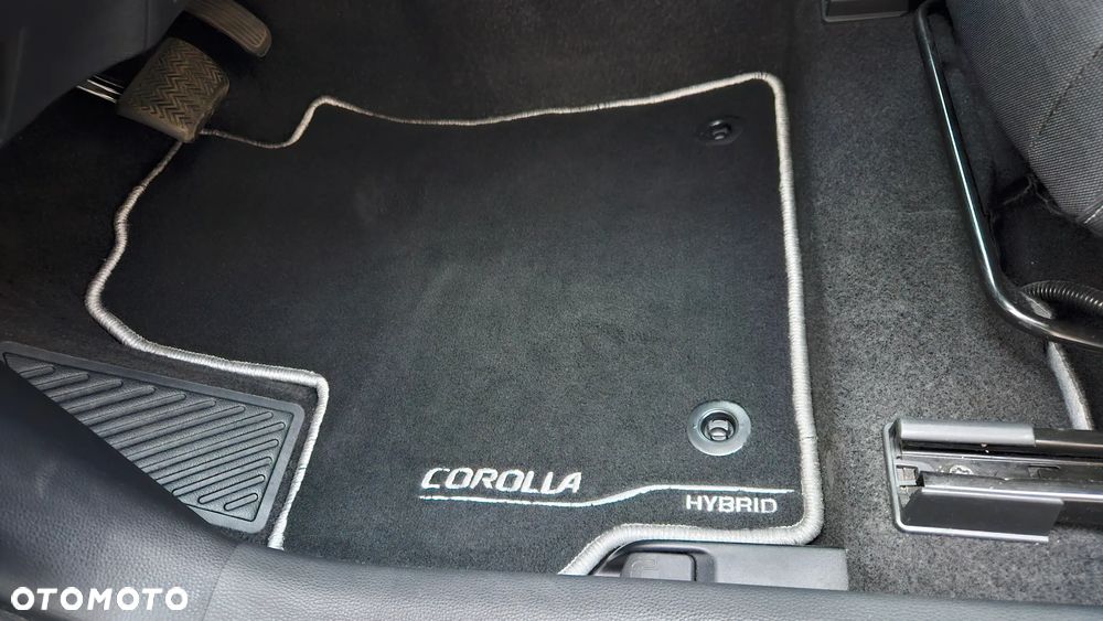 Toyota Corolla - 20