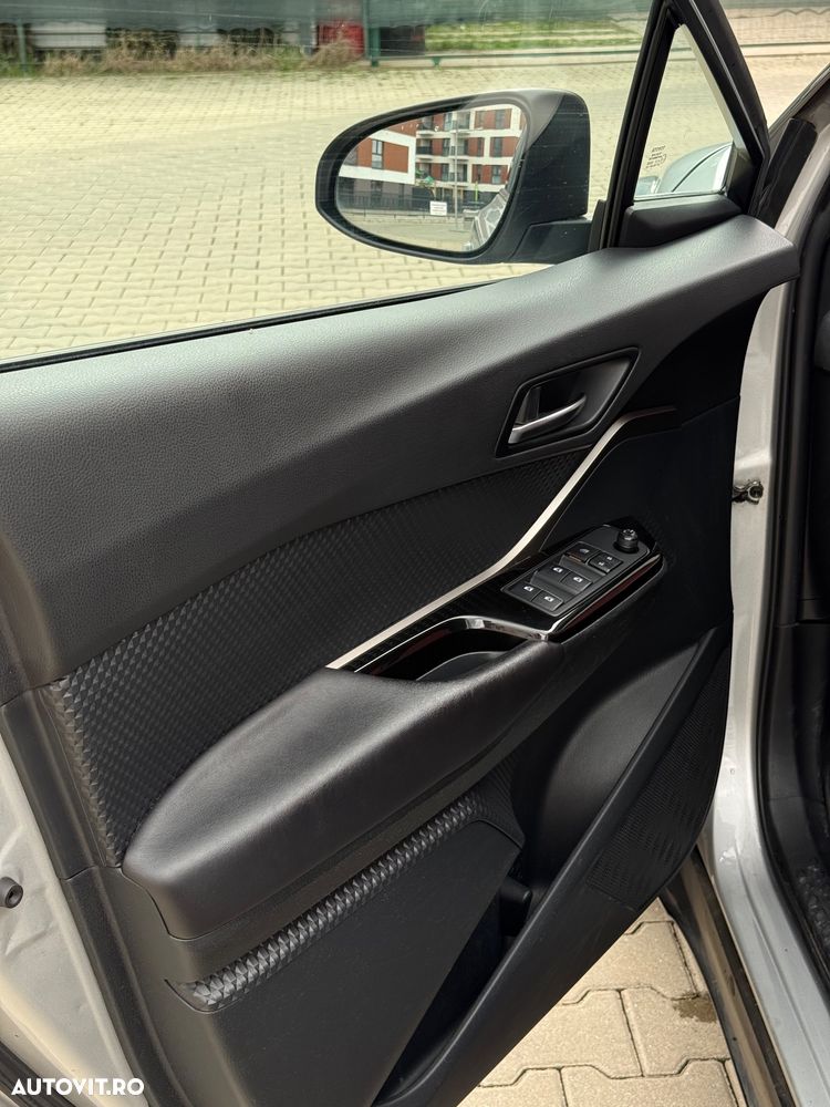 Toyota C-HR Style - 17