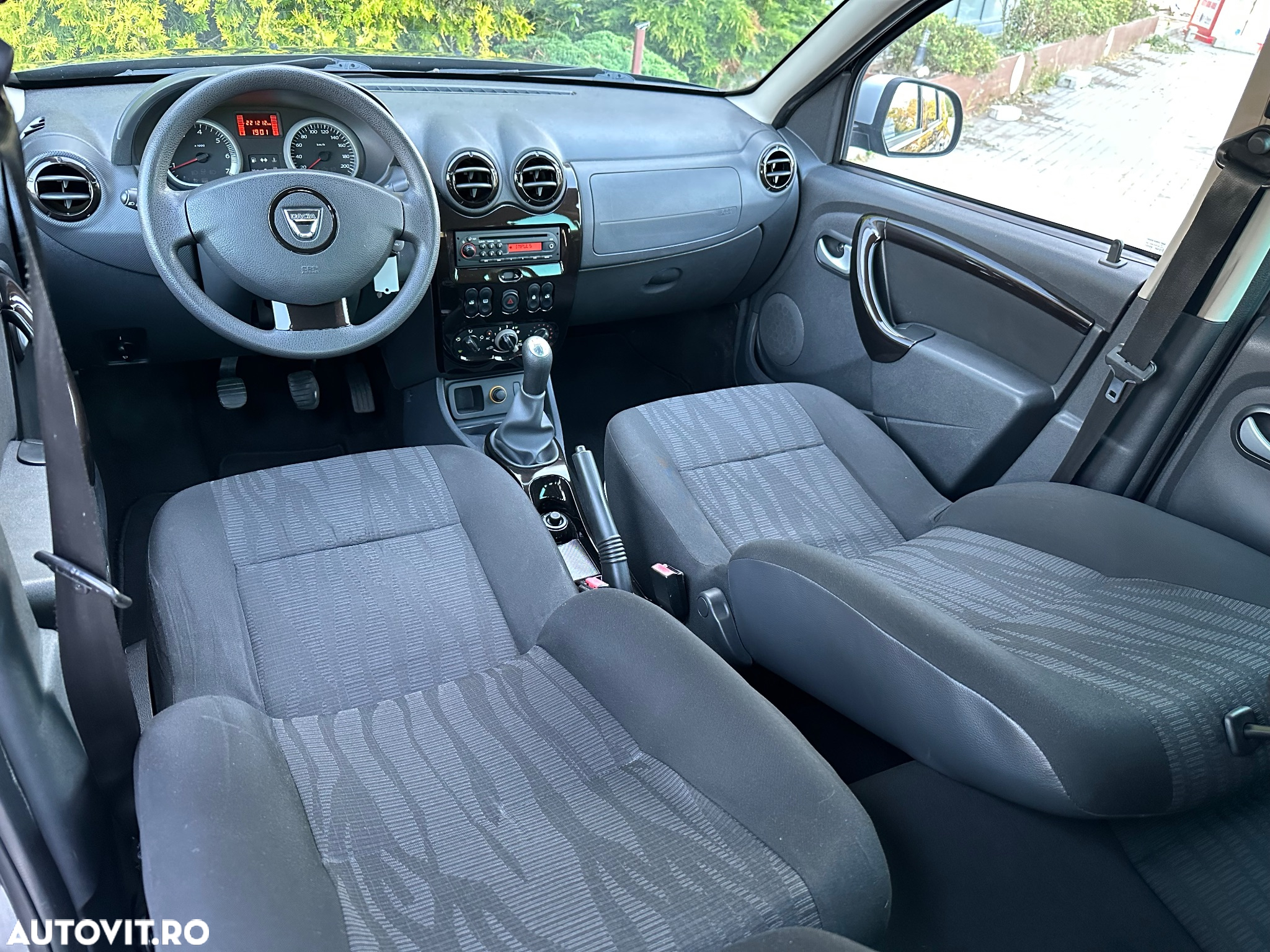 Dacia Duster 1.5 dCi 4x2 Laureate - 10