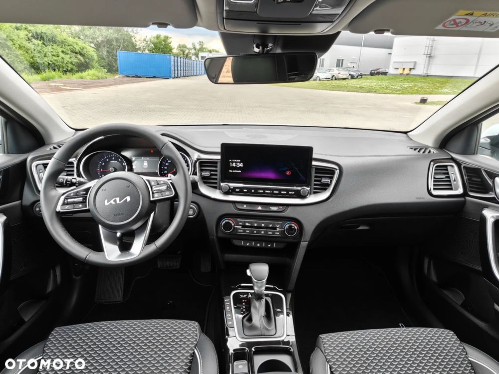 Kia Ceed 1.5 T-GDI Tribute DCT - 12