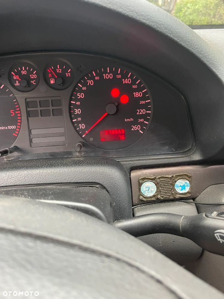 Audi A4 ver-1-9-tdi - 12