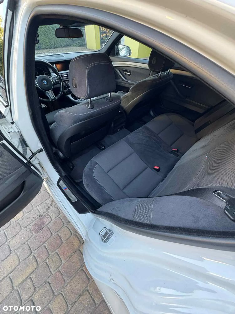 BMW Seria 5 520d Luxury Line - 10