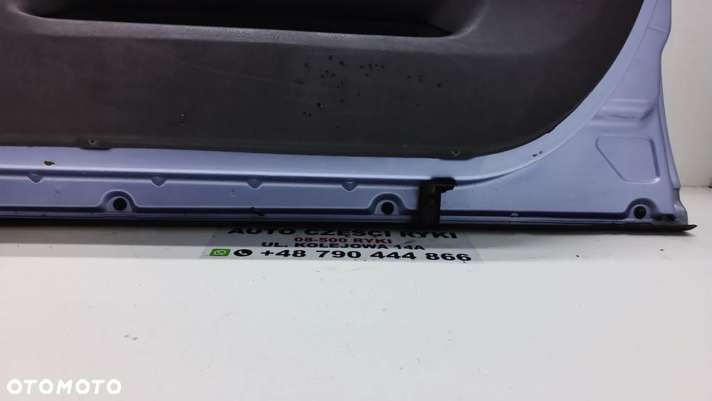VW Passat B5 Kombi  Sedan  Drzwi Prawe  Przód LL5Y - 10