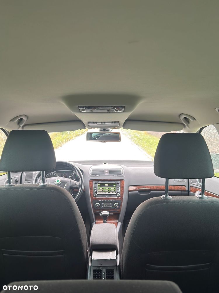 Skoda Octavia 2.0 TDI DPF Elegance DSG - 21