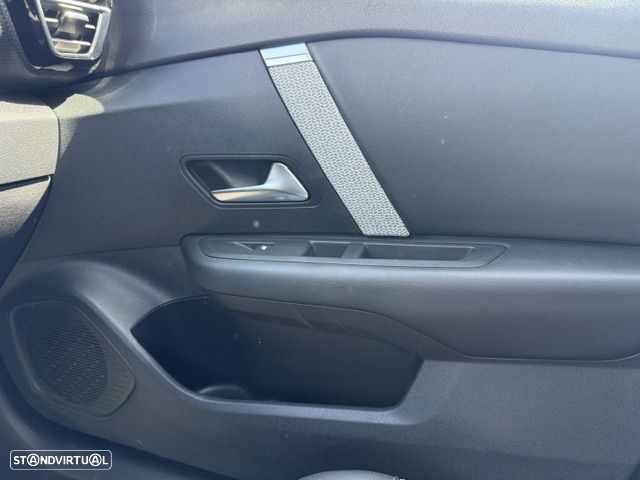 Citroën C4 X BlueHDi 130 Stop&Start EAT8 MAX - 15