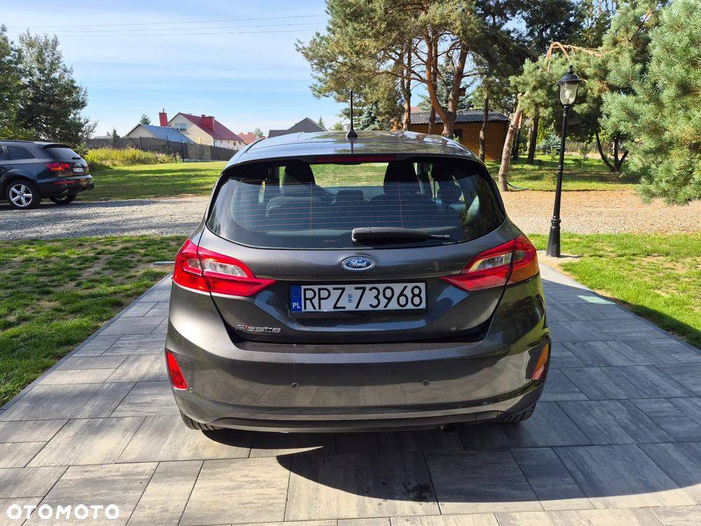 Ford Fiesta - 4