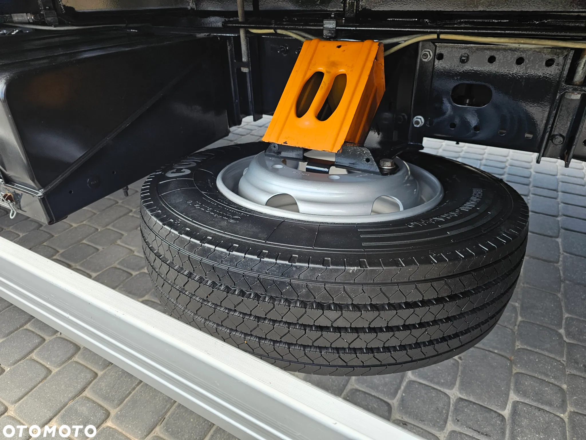 MAN TGL 8.180 ZWYŻKA PODNOŚNIK KOSZOWY 21m - 27