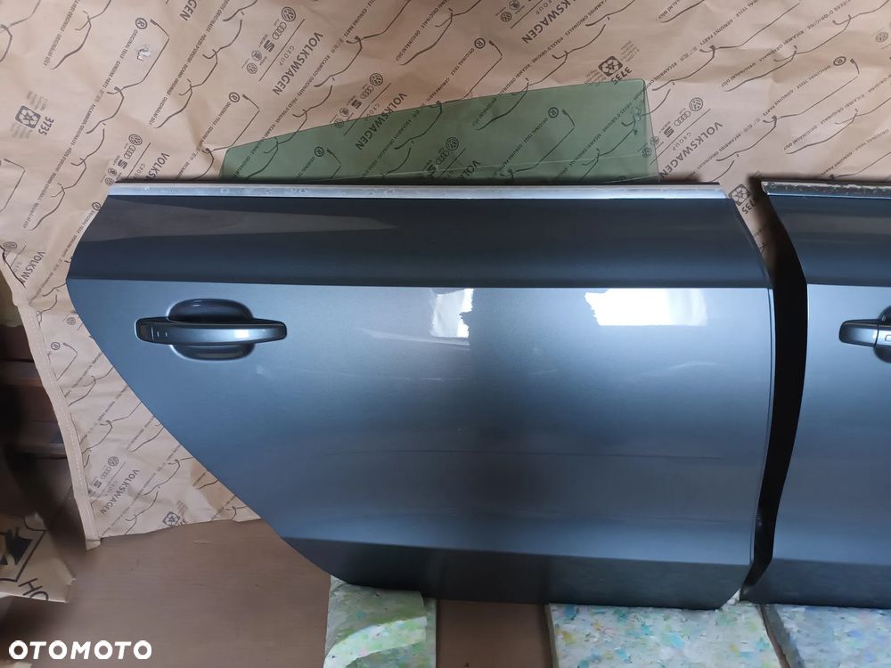 AUDI A5 8T lift S-line SPORTBACK para drzwi prawe przód tył 0C0C LX7R 16km - 11