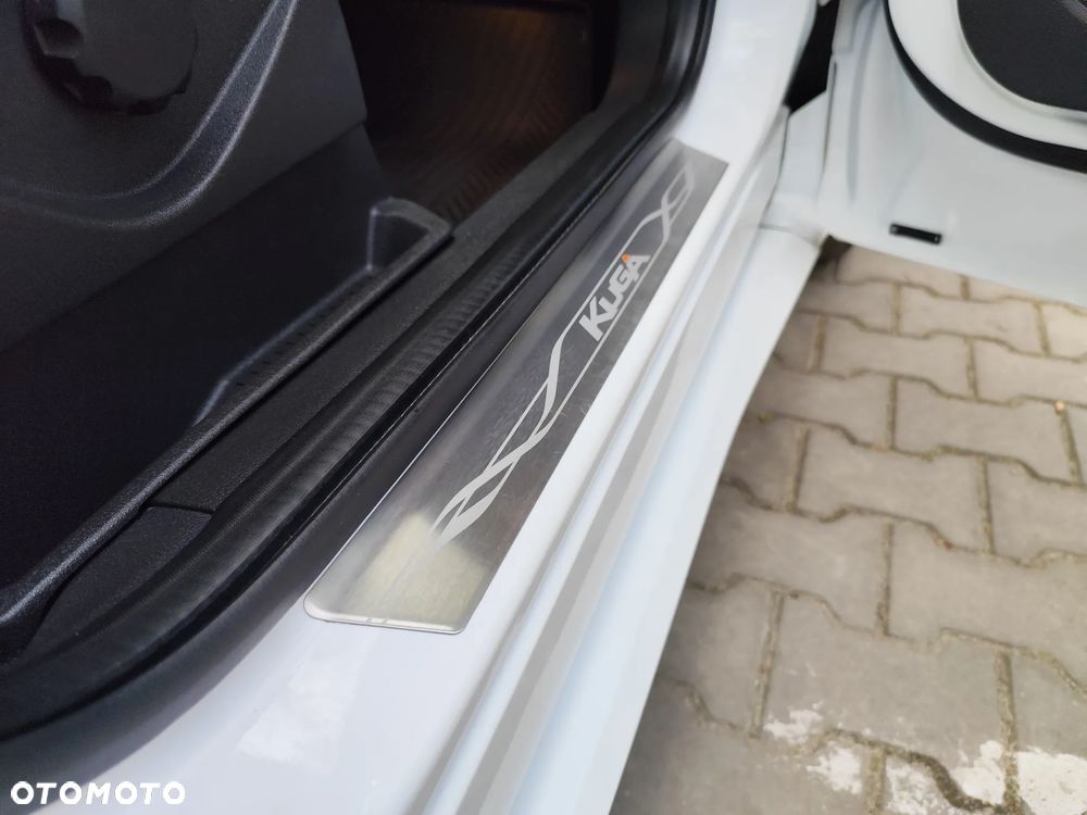 Ford Kuga 2.0 TDCi 4x4 Individual - 23