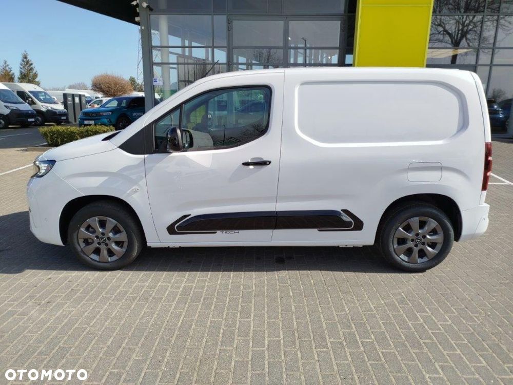 Opel COMBO - 10