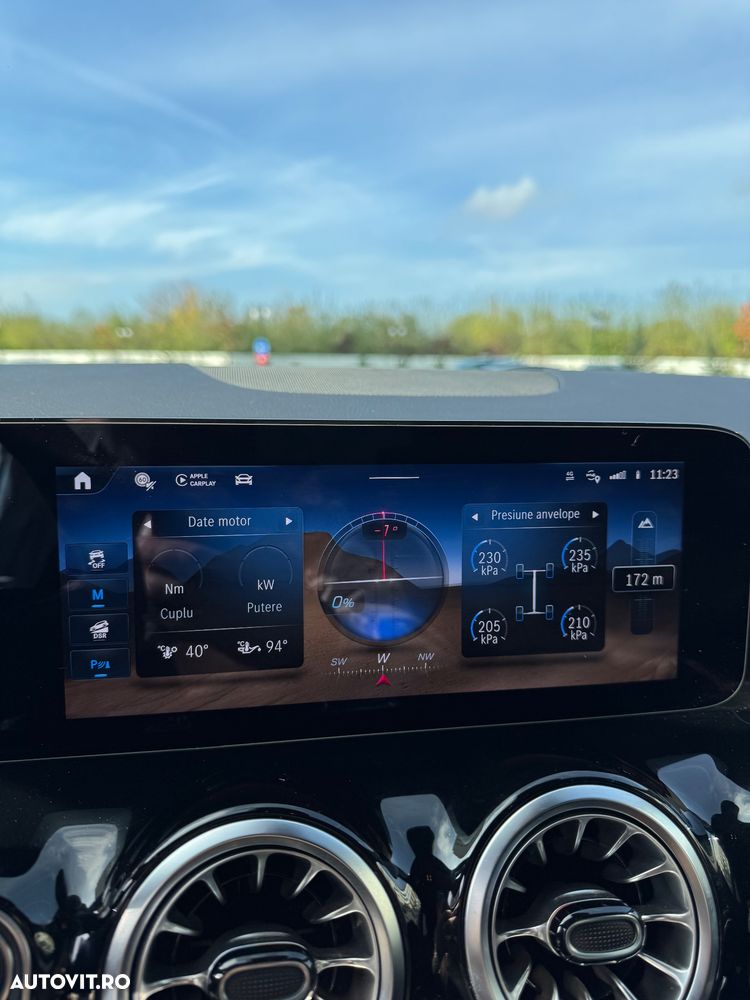 Mercedes-Benz GLA 220 4MATIC MHEV - 5