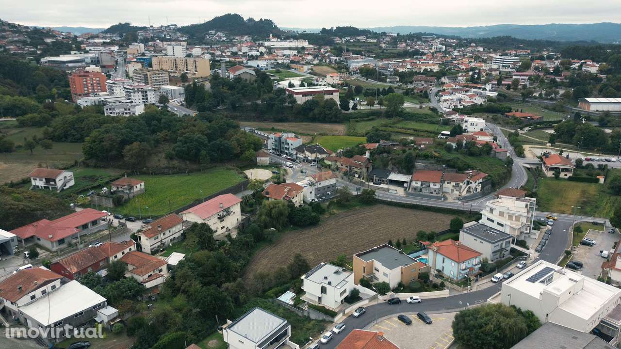 TERRENO 3979m2 PARA/CONSTRUÇÃO EM ALTURA - JUNTO AO CONTINENTE E AO PA - Grande imagem: 4/13