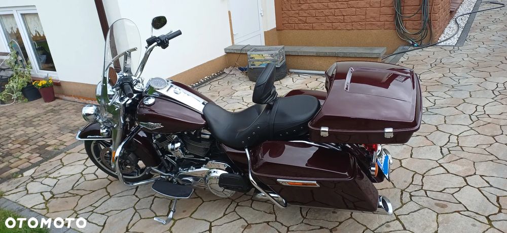 Harley-Davidson Touring Road King - 3