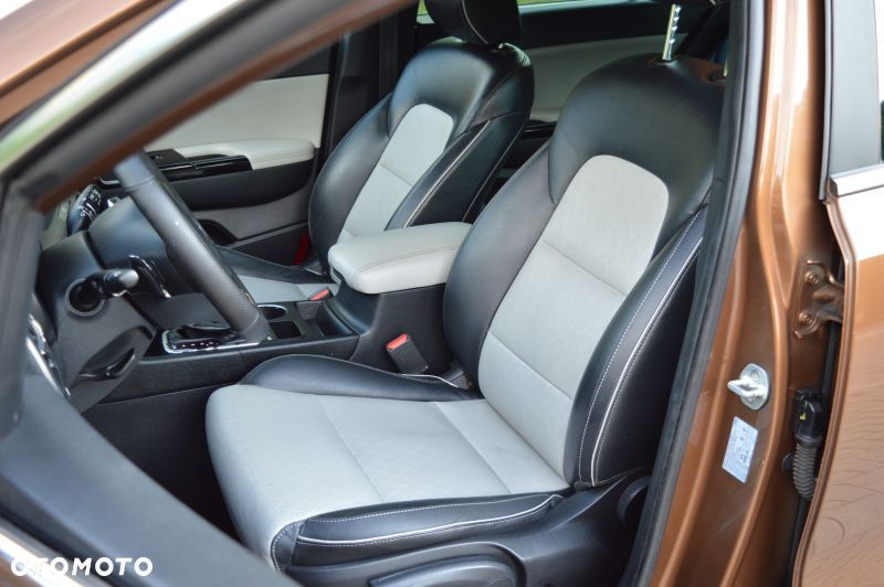 Kia Sportage - 40