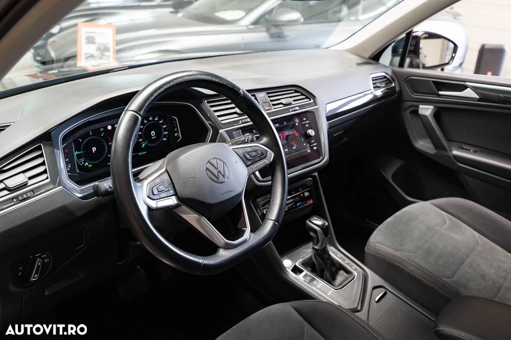 Volkswagen Tiguan 2.0 TDI SCR DSG Elegance - 26