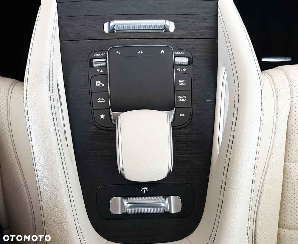 Mercedes-Benz GLE 350 d 4-Matic - 23