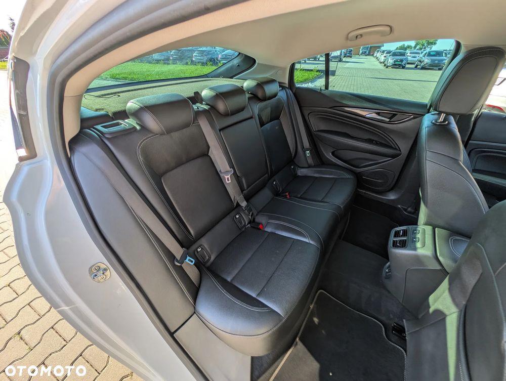 Opel Insignia 2.0 CDTI Elite S&S - 37