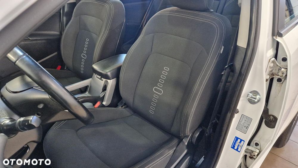 Kia Sportage - 16