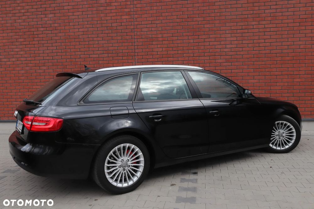 Audi A4 Avant 2.0 TDI DPF multitronic Ambiente - 4
