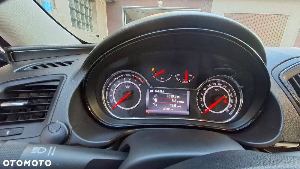 Opel Insignia 1.6 T Cosmo S&S EU6 - 14