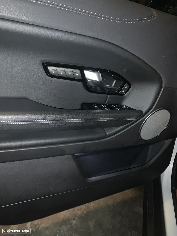 Land Rover Range Rover Evoque 2.0 eD4 SE Dynamic - 6