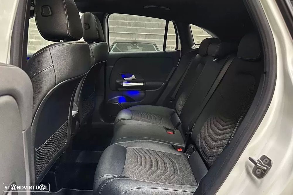 Mercedes-Benz GLA 250 e 8G-DCT Edition Progressive Line — fotografia 50