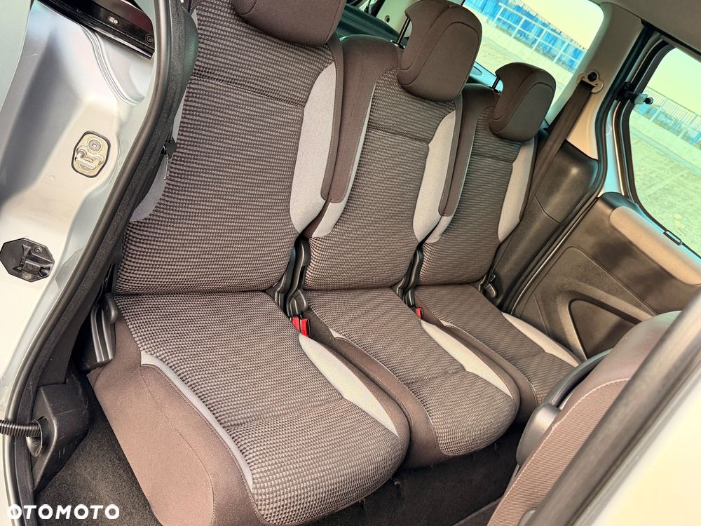 Peugeot Partner 1.6 HDi Outdoor - 21