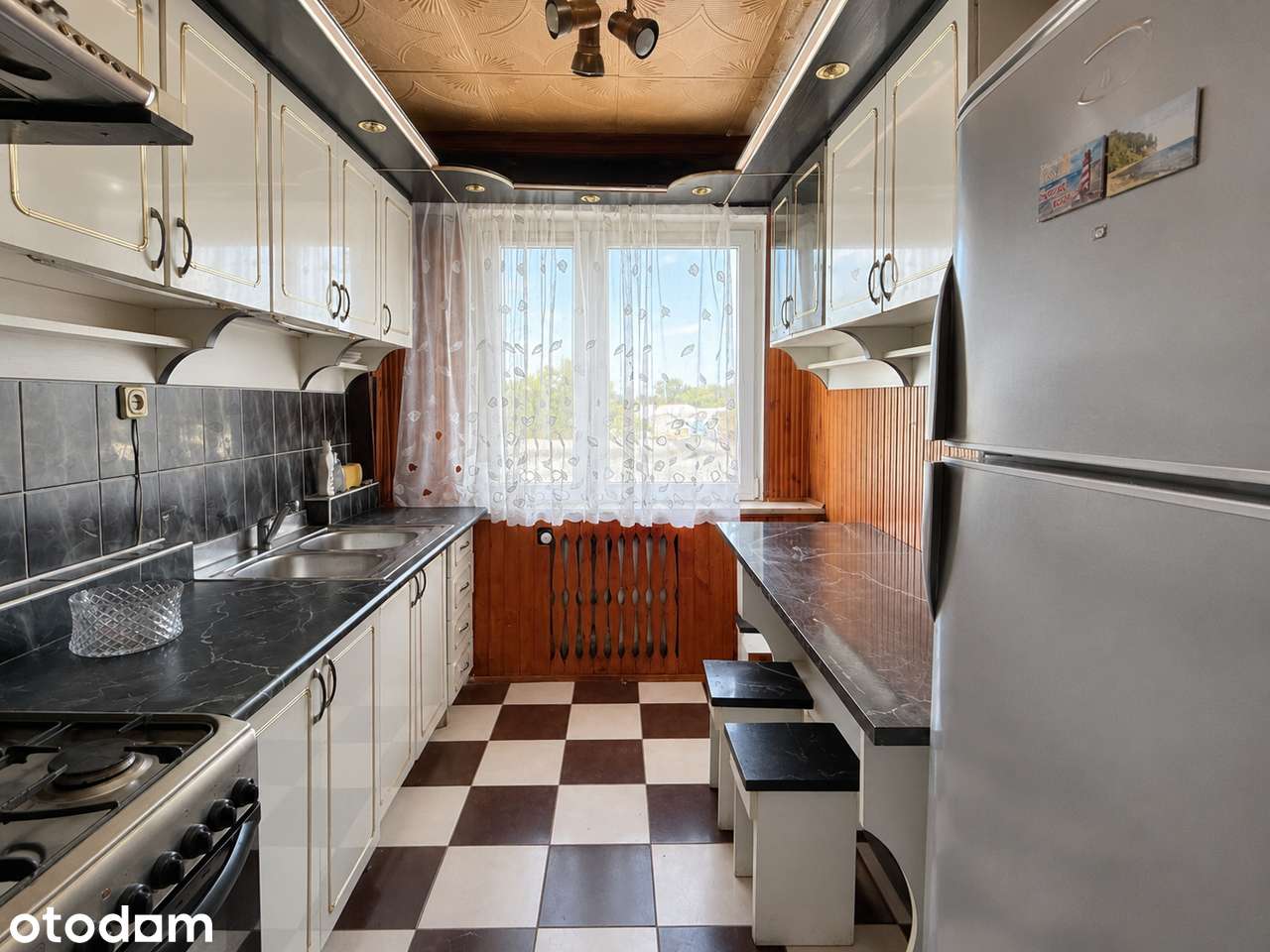 63 m² | 3 pokoje | Balkon i piwnica | 10 min do WKD
