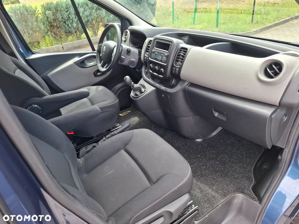 Renault Trafic - 24