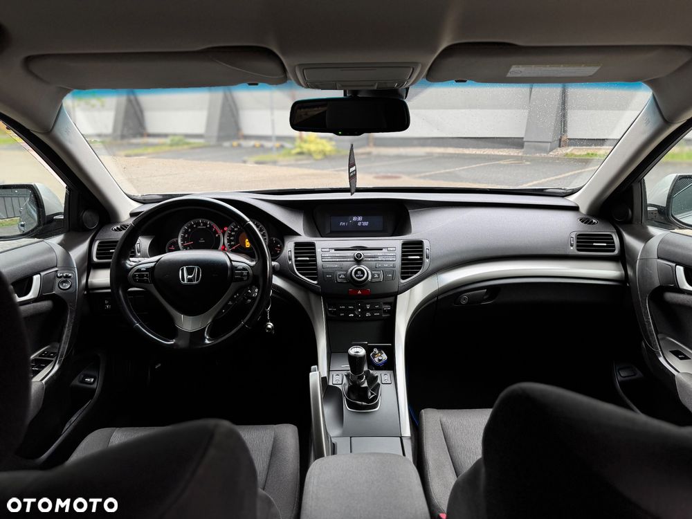 Honda Accord 2.0 Elegance - 16