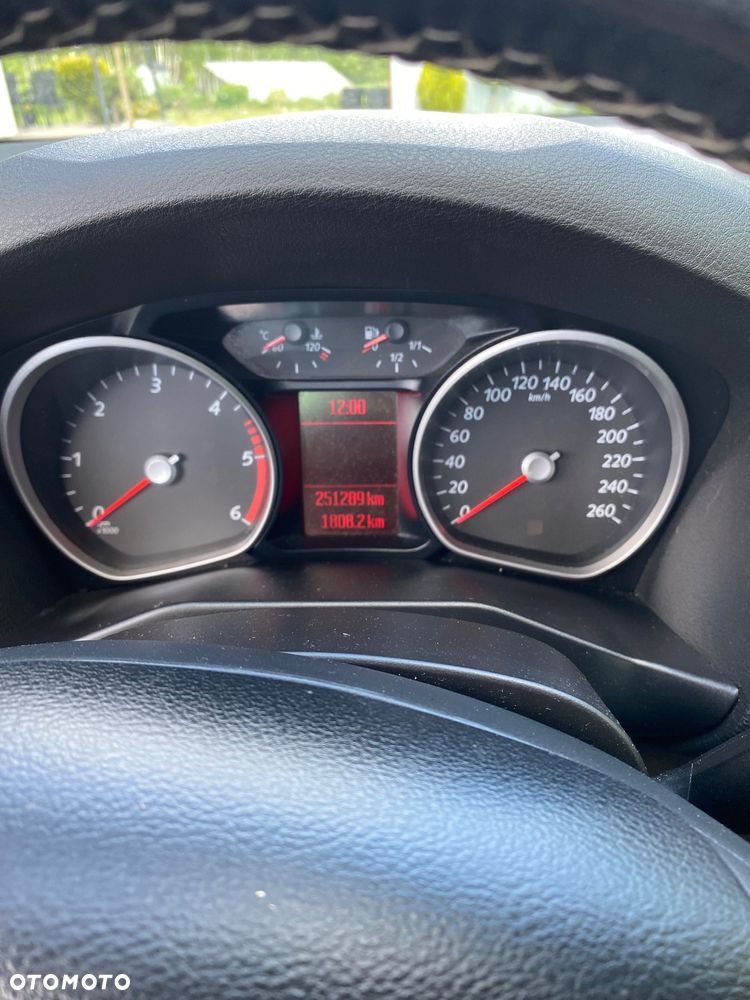 Ford Mondeo 1.6 TDCi ECOnetic Ambiente Plus - 4