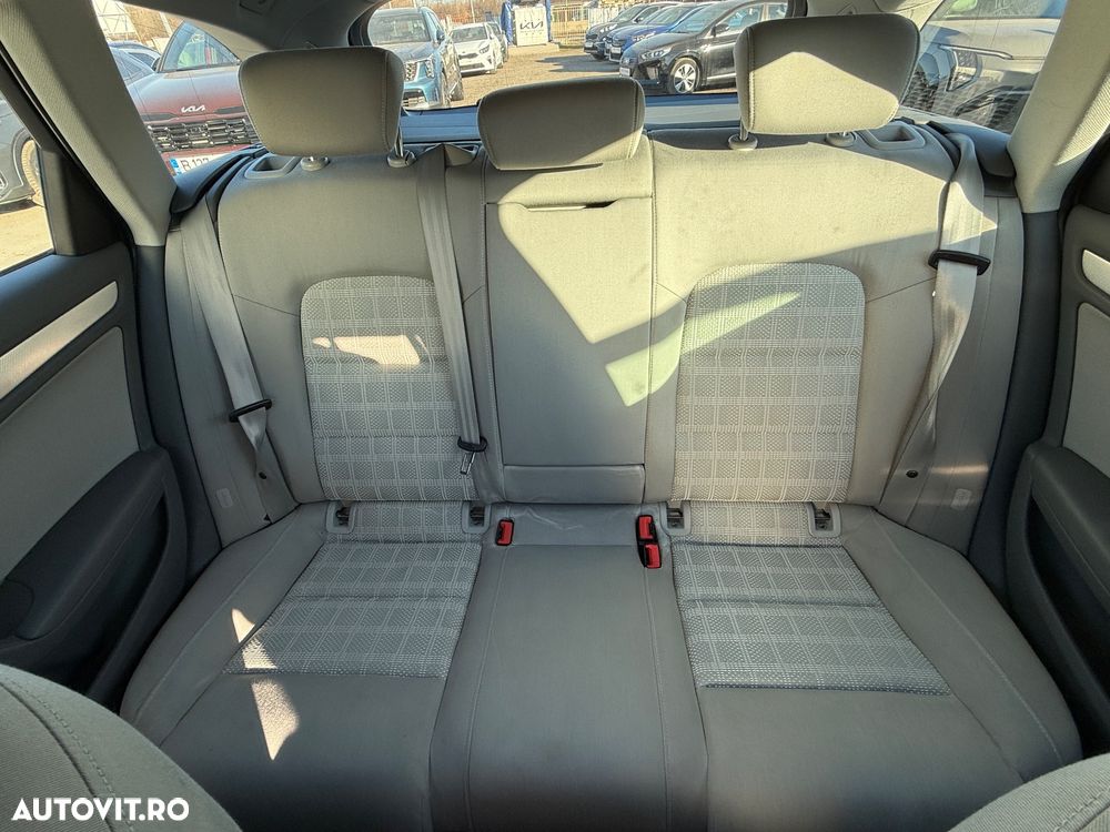 Audi A4 2.0 TDI quattro S tronic - 13