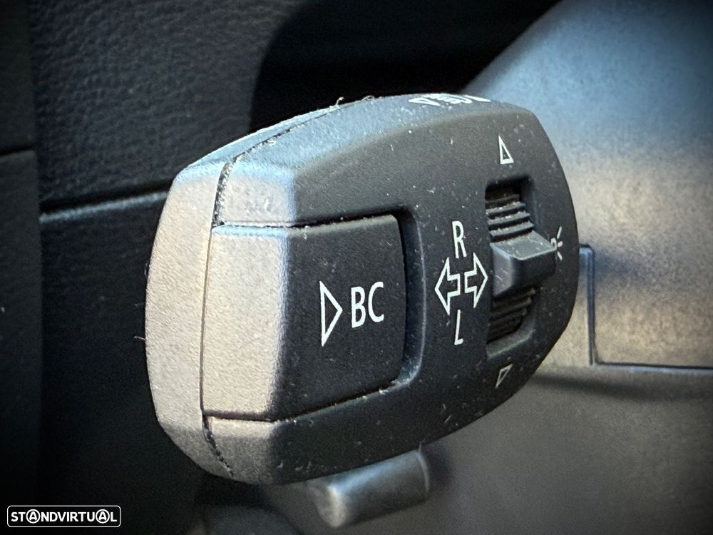 BMW X1 18 d sDrive Line Sport - 22