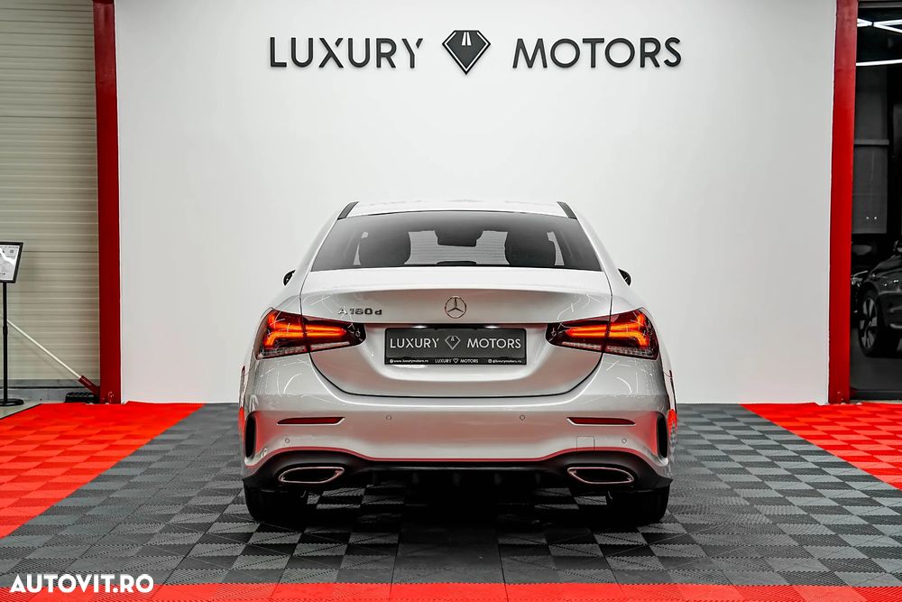 Mercedes-Benz A 180 d Sedan 7G-DCT AMG Line - 9