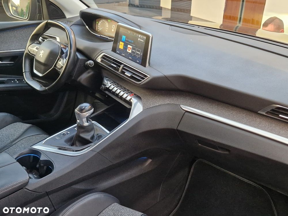 Peugeot 3008 BlueHDi 120 Stop & Start Business-Line - 17