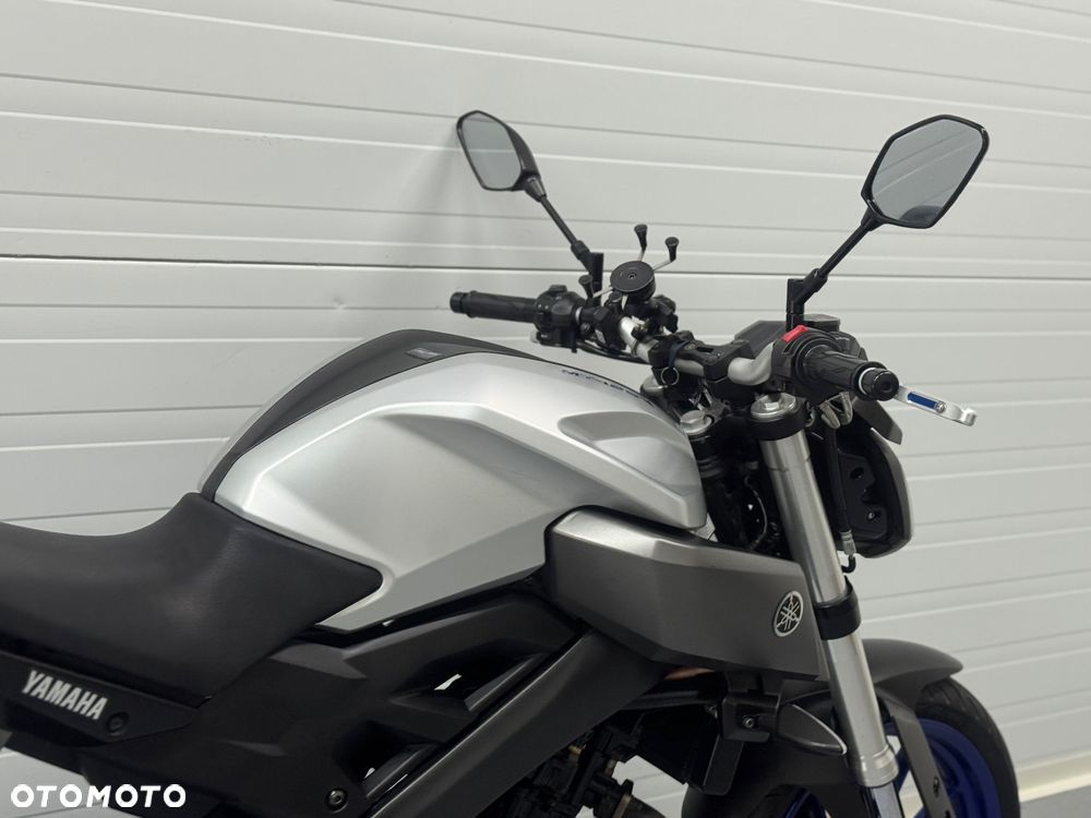 Yamaha MT - 6