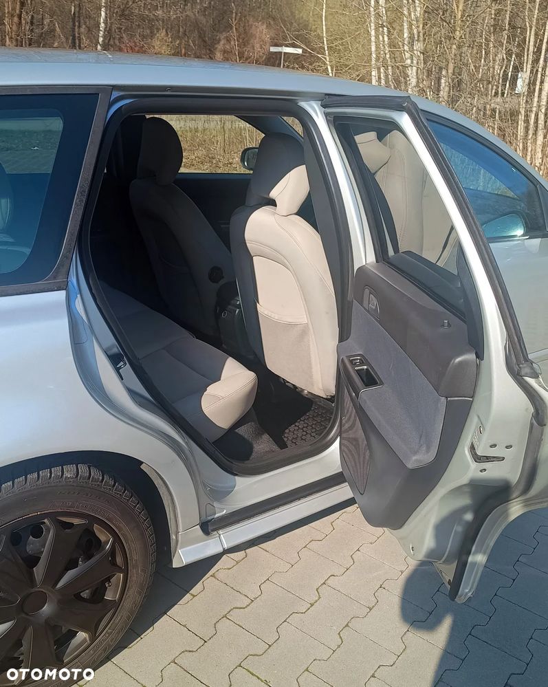 Volvo V50 2.0D Momentum - 32