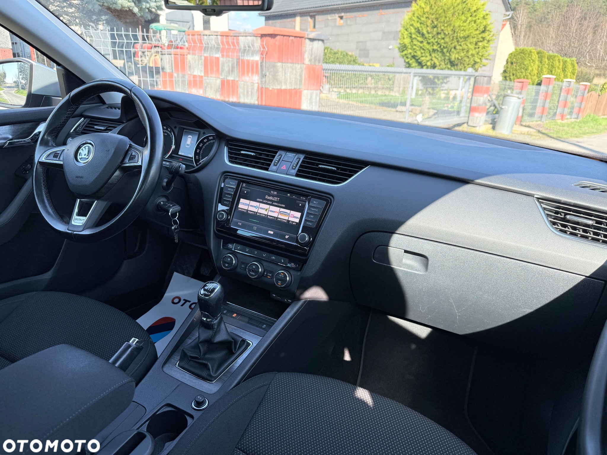 Skoda Octavia Combi 2.0 TDI 4x4 Scout - 26