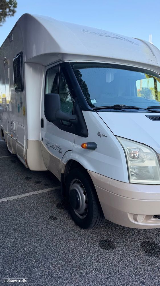 Ford Transit 2.2 - 8