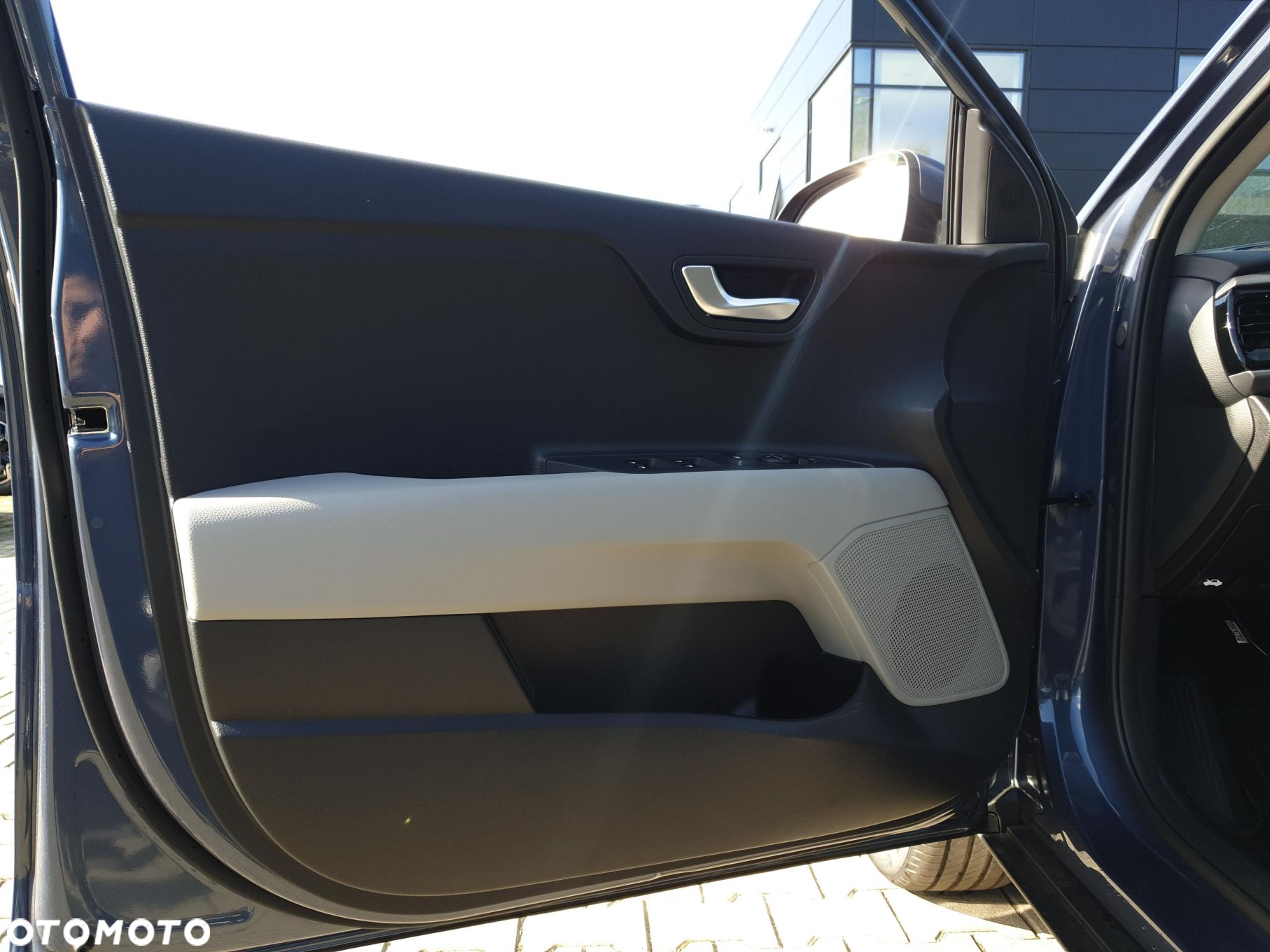 Kia Stonic - 11