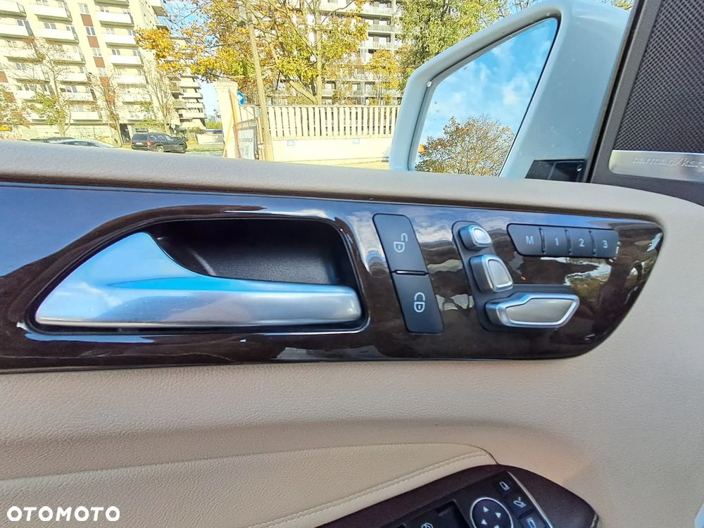 Mercedes-Benz GLS 400 4Matic 9G-TRONIC - 31