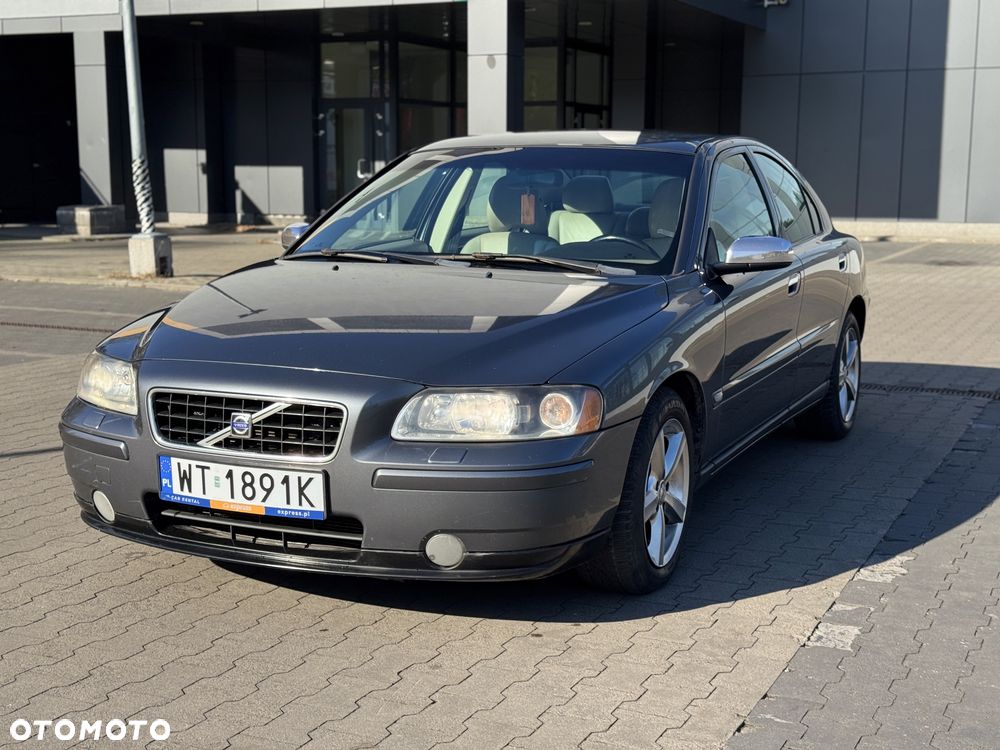 Volvo S60 - 1