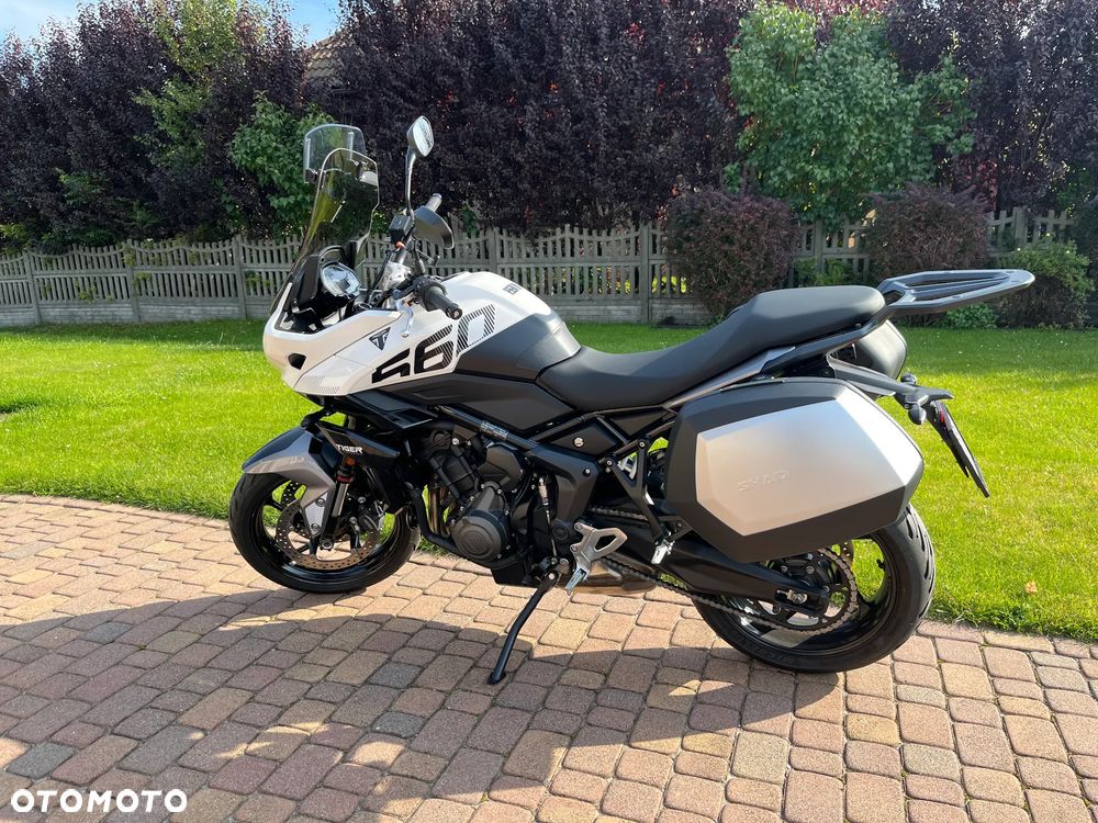 Triumph Tiger - 4