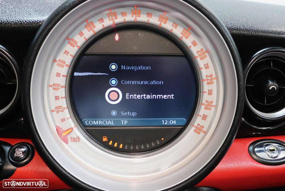 MINI Cabrio John Cooper Works - 21