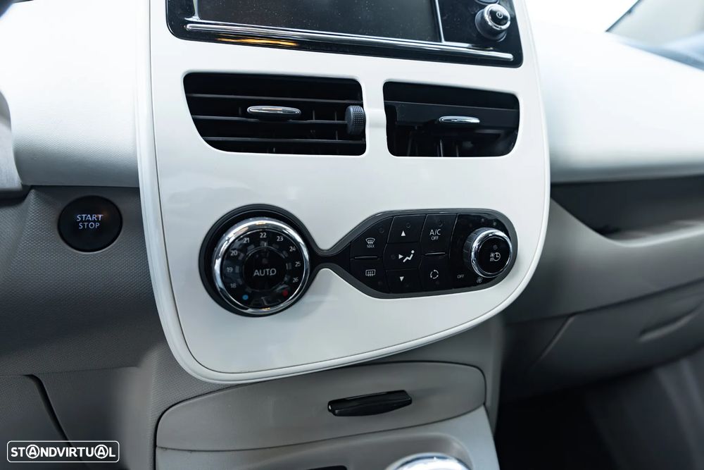Renault Zoe (c/ Bateria) Life 40 Q90 - 21